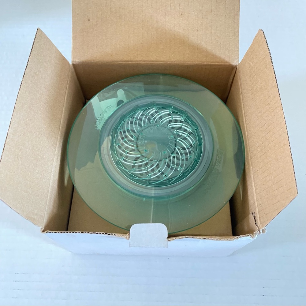 1-Spray 5.5 in. Single Wall Mount Fixed Shower Head in Jade Green